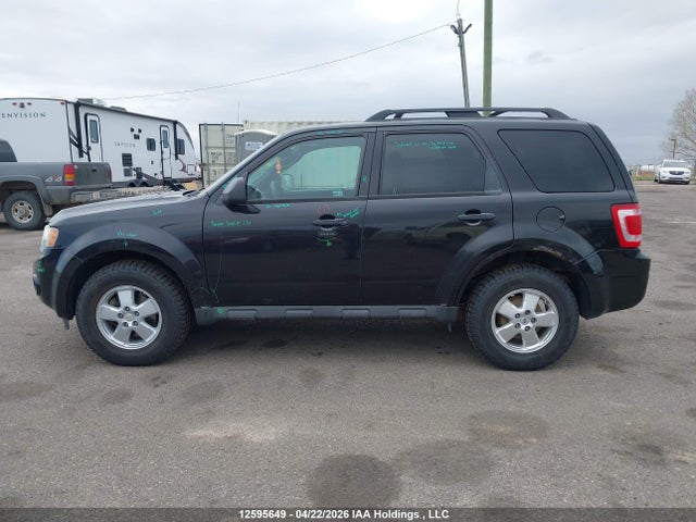 2011 Ford Escape Xlt მანქანა იყიდება აუქციონზე, vin: 1FMCU9DGXBKC45100, აუქციონის ნომერი: 12595649
