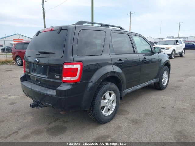 2011 Ford Escape Xlt მანქანა იყიდება აუქციონზე, vin: 1FMCU9DGXBKC45100, აუქციონის ნომერი: 12595649