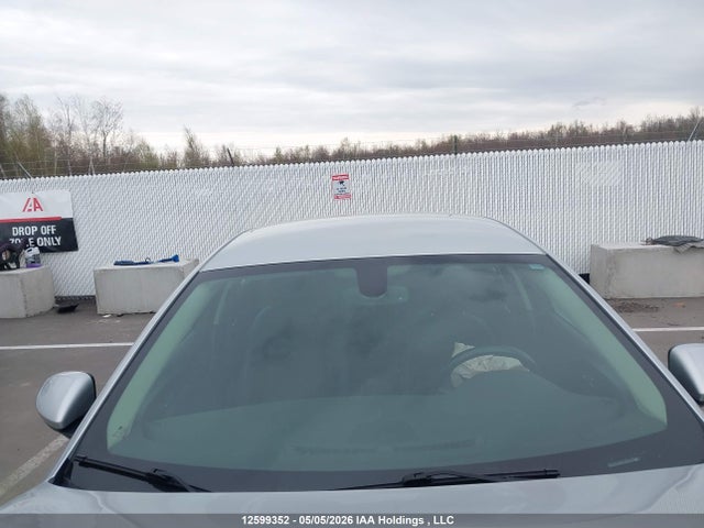 W04GM6SXXK1025642 Buick Regal