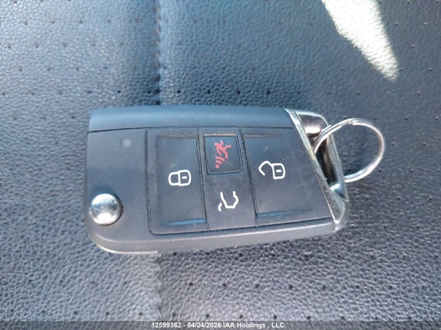 12599362 :رقم المزاد ، 3VV2B7AX1MM125990 vin ، 2021 Volkswagen Tiguan Comfortline مزاد بيع