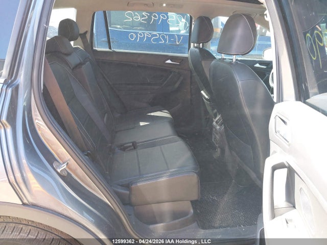 12599362 :رقم المزاد ، 3VV2B7AX1MM125990 vin ، 2021 Volkswagen Tiguan Comfortline مزاد بيع