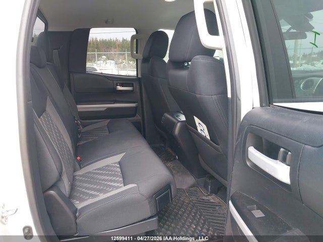 5TFUY5F18KX787474 Toyota Tundra Sr5 Plus 5.7l V8
