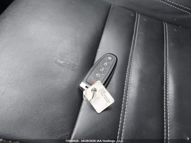 12599428 :رقم المزاد ، 1FMCU0J91HUB54148 vin ، 2017 Ford Escape Titanium مزاد بيع