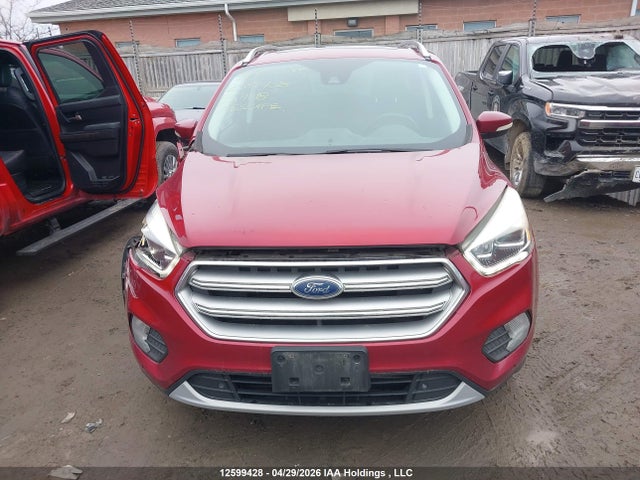 12599428 :رقم المزاد ، 1FMCU0J91HUB54148 vin ، 2017 Ford Escape Titanium مزاد بيع