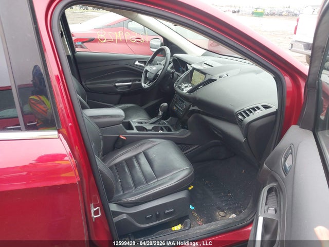 12599428 :رقم المزاد ، 1FMCU0J91HUB54148 vin ، 2017 Ford Escape Titanium مزاد بيع