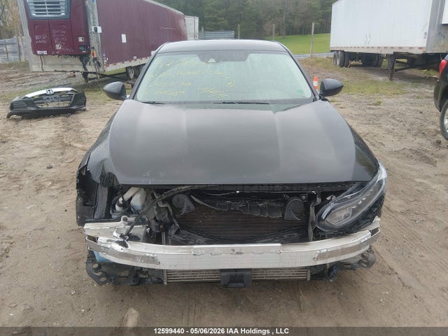 1HGCV1F11JA806589 Honda ACCORD LX