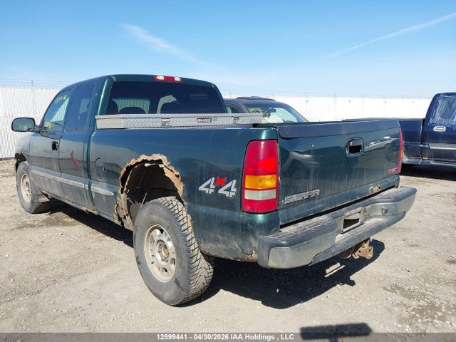 12599441 :رقم المزاد ، 2GTEK19T821157236 vin ، 2002 Gmc Sierra 1500 Sl/sle/slt مزاد بيع
