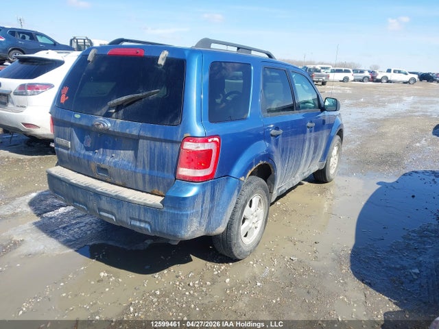2010 Ford Escape Xlt მანქანა იყიდება აუქციონზე, vin: 1FMCU9D77AKC02557, აუქციონის ნომერი: 12599461