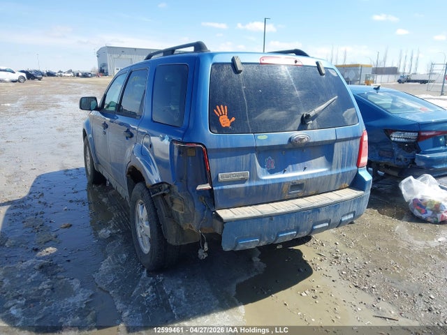 2010 Ford Escape Xlt მანქანა იყიდება აუქციონზე, vin: 1FMCU9D77AKC02557, აუქციონის ნომერი: 12599461