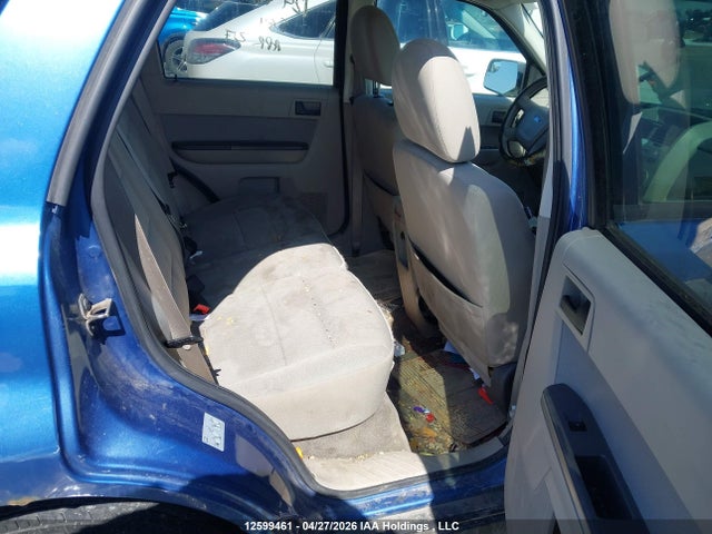 2010 Ford Escape Xlt მანქანა იყიდება აუქციონზე, vin: 1FMCU9D77AKC02557, აუქციონის ნომერი: 12599461
