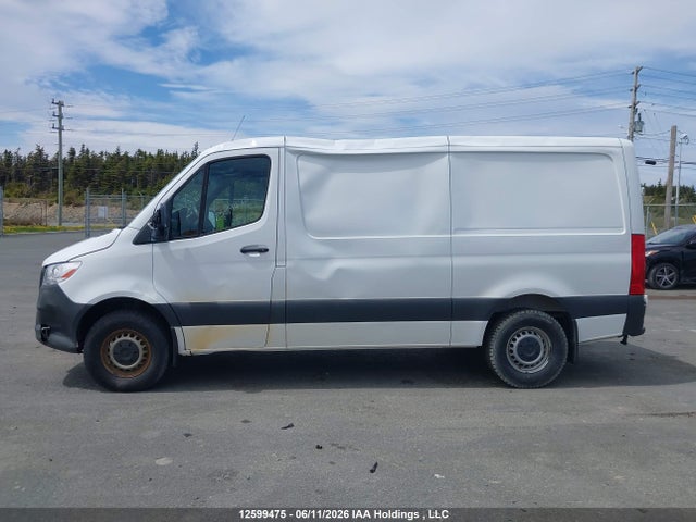W1Y4KBHY4RP624207 Mercedes-Benz Sprinter 2500 High Roof 4-cyl Diesel/standard Roof 4-cyl Diesel
