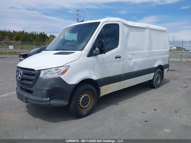 W1Y4KBHY4RP624207 Mercedes-Benz Sprinter 2500 High Roof 4-cyl Diesel/standard Roof 4-cyl Diesel