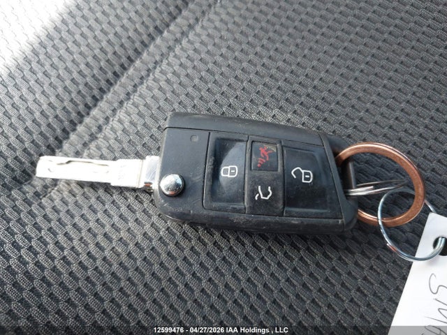 3VW217AU4FM068188 Volkswagen Golf