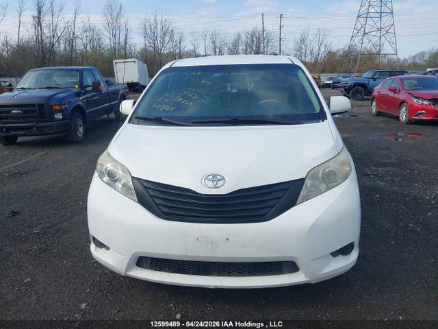 Aukcja sprzedaży 2013 Toyota Sienna V6 7 Passenger, vin: 5TDZK3DC6DS369441, numer aukcji: 12599489