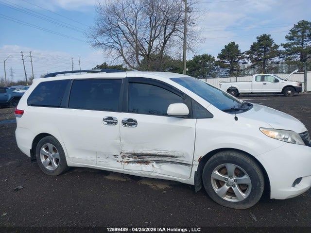 Aukcja sprzedaży 2013 Toyota Sienna V6 7 Passenger, vin: 5TDZK3DC6DS369441, numer aukcji: 12599489