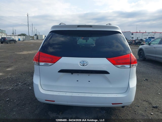 Aukcja sprzedaży 2013 Toyota Sienna V6 7 Passenger, vin: 5TDZK3DC6DS369441, numer aukcji: 12599489