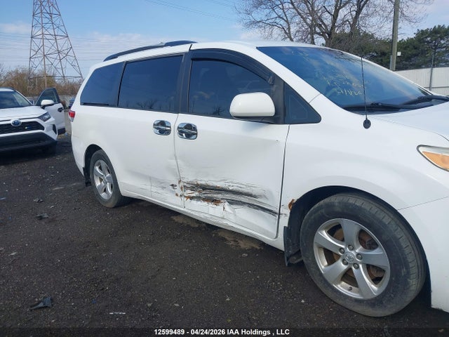 Aukcja sprzedaży 2013 Toyota Sienna V6 7 Passenger, vin: 5TDZK3DC6DS369441, numer aukcji: 12599489