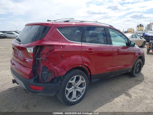 1FMCU9J91HUA04917 Ford Escape Titanium
