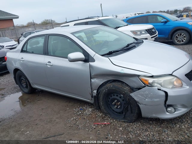 12599491 :رقم المزاد ، 2T1BU4EEXAC306686 vin ، 2010 Toyota Corolla Le مزاد بيع