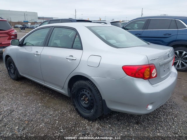 12599491 :رقم المزاد ، 2T1BU4EEXAC306686 vin ، 2010 Toyota Corolla Le مزاد بيع