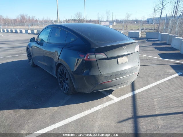 7SAYGDEF1NF507231 Tesla Model Y Performance