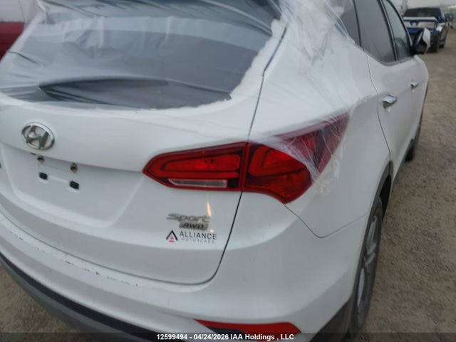5NMZTDLB9JH093959 Hyundai SANTA FE SPORT