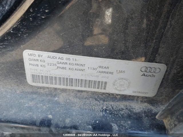 2012 Audi A4 2.0t მანქანა იყიდება აუქციონზე, vin: WAUBFCFL8CN000228, აუქციონის ნომერი: 12599505