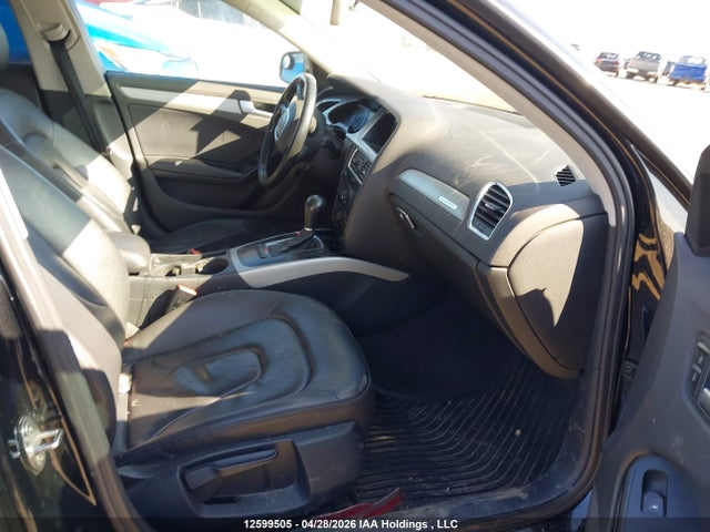 2012 Audi A4 2.0t მანქანა იყიდება აუქციონზე, vin: WAUBFCFL8CN000228, აუქციონის ნომერი: 12599505