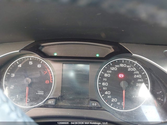 2012 Audi A4 2.0t მანქანა იყიდება აუქციონზე, vin: WAUBFCFL8CN000228, აუქციონის ნომერი: 12599505