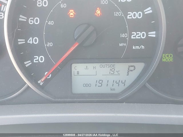 2T3BFREVXGW512001 Toyota RAV4 LE