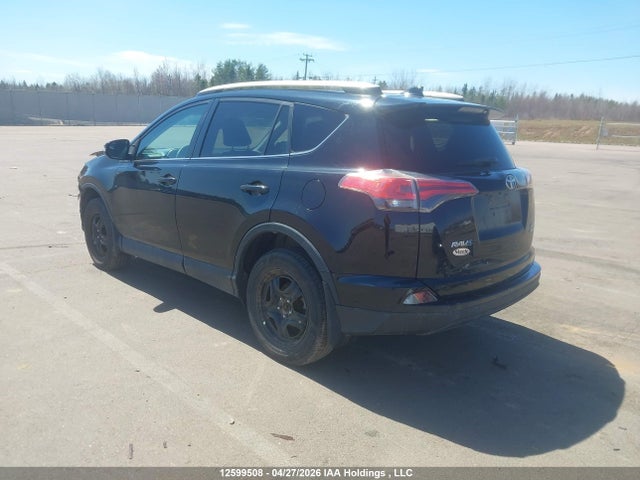 2T3BFREVXGW512001 Toyota RAV4 LE