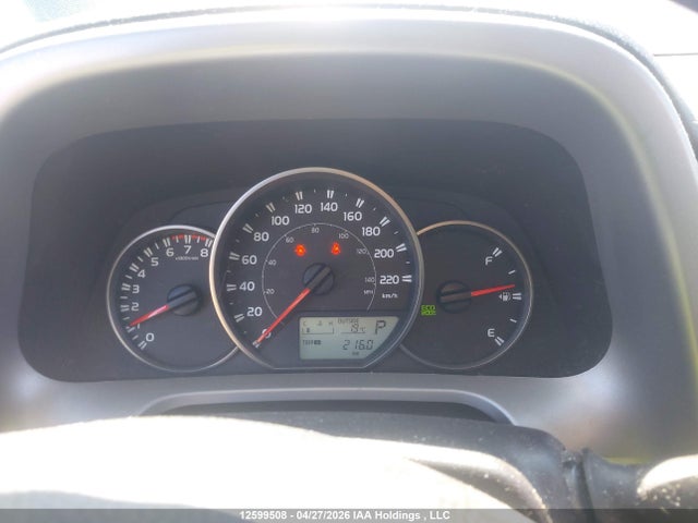 2T3BFREVXGW512001 Toyota RAV4 LE