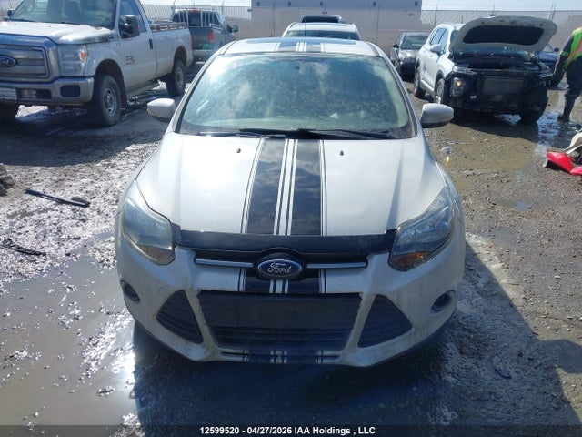 1FADP3N28EL303788 Ford Focus Titanium