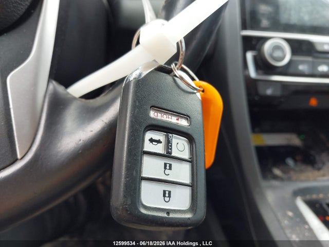 Honda Civic Touring 2018 2HGFC1F96JH107744 Image 11