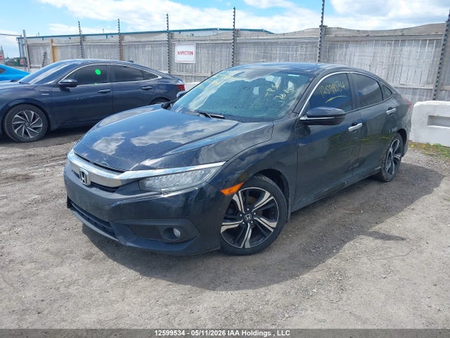 Honda Civic Touring 2018 2HGFC1F96JH107744 Image 2