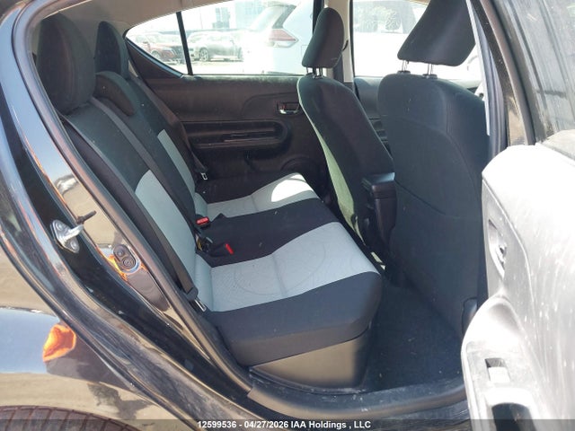 JTDKDTB37G1128682 Toyota PRIUS C