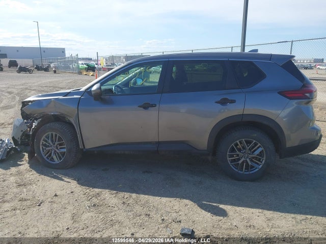 JN8BT3AB3RW439659 Nissan ROGUE S