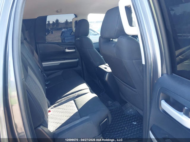 5TFCY5F16HX020727 Toyota Tundra Sr5 Plus 5.7l V8