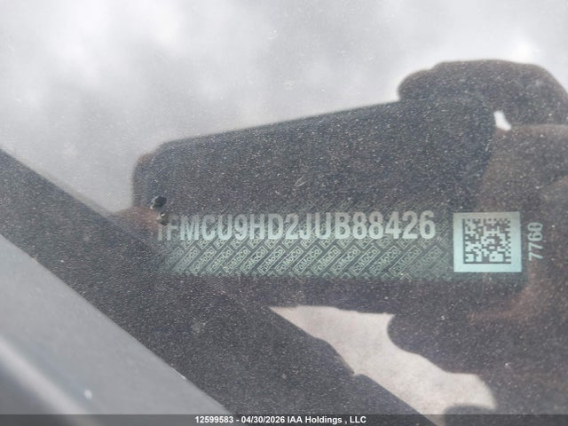 12599583 :رقم المزاد ، 1FMCU9HD2JUB88426 vin ، 2018 Ford Escape Sel مزاد بيع