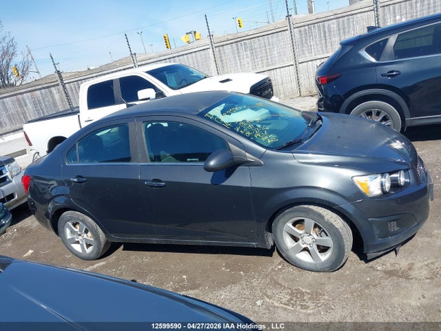 1G1JC5EH5E4186943 Chevrolet Sonic