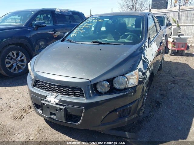 1G1JC5EH5E4186943 Chevrolet Sonic