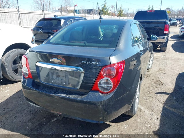 1G1JC5EH5E4186943 Chevrolet Sonic