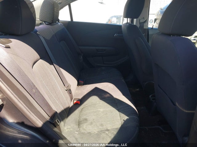 1G1JC5EH5E4186943 Chevrolet Sonic