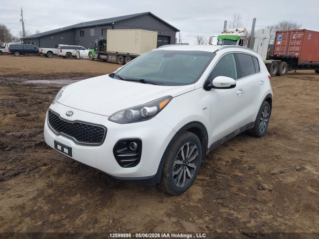 Продажа на аукционе авто 2018 Kia Sportage, vin: KNDPNCAC8J7315339, номер лота: 12599598