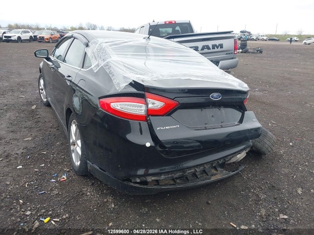 12599600 :رقم المزاد ، 1FA6P0H74G5111550 vin ، 2016 Ford Fusion Se مزاد بيع