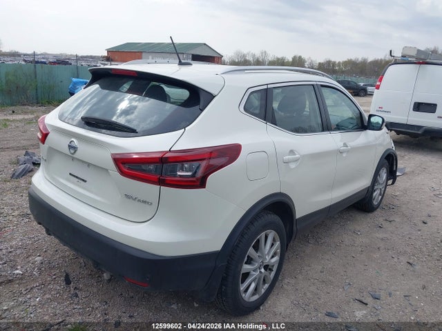 JN1BJ1CW7LW383435 Nissan QASHQAI