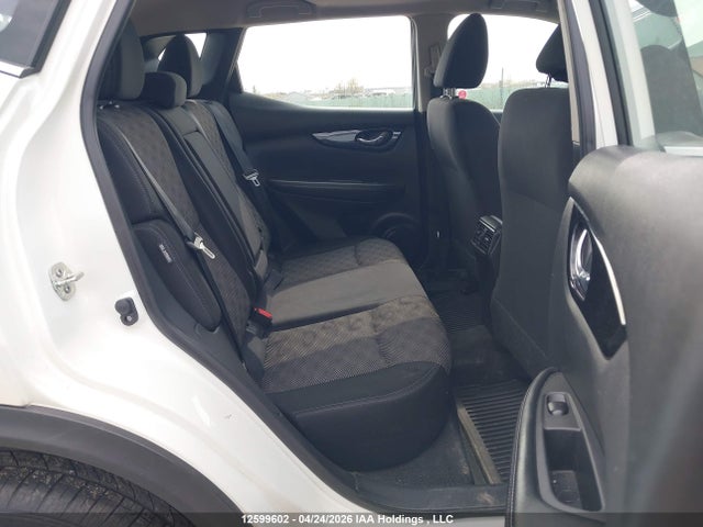 JN1BJ1CW7LW383435 Nissan QASHQAI