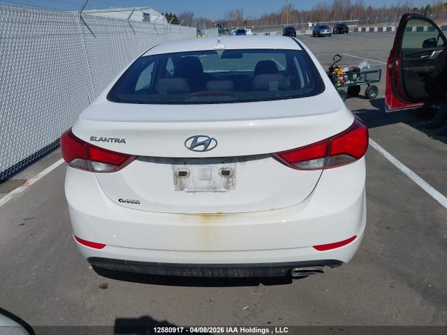 KMHDH4AH2GU492373 Hyundai Elantra Gls