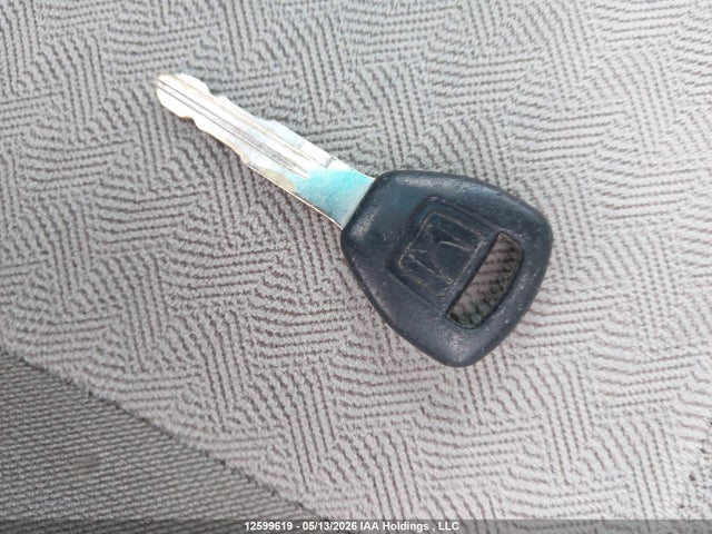 12599619 :رقم المزاد ، 2HGES16221H918359 vin ، 2001 Honda Civic Dx مزاد بيع