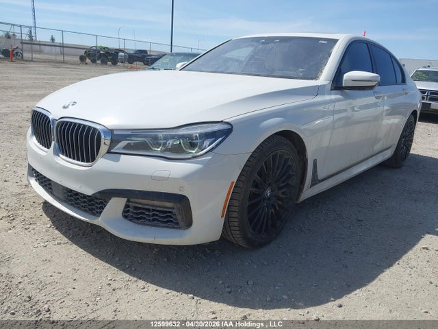 WBA7B0C33HG527139 BMW 7 Series